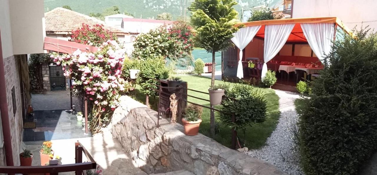 Yard House Trpejca Hotel Ohrida Exterior foto